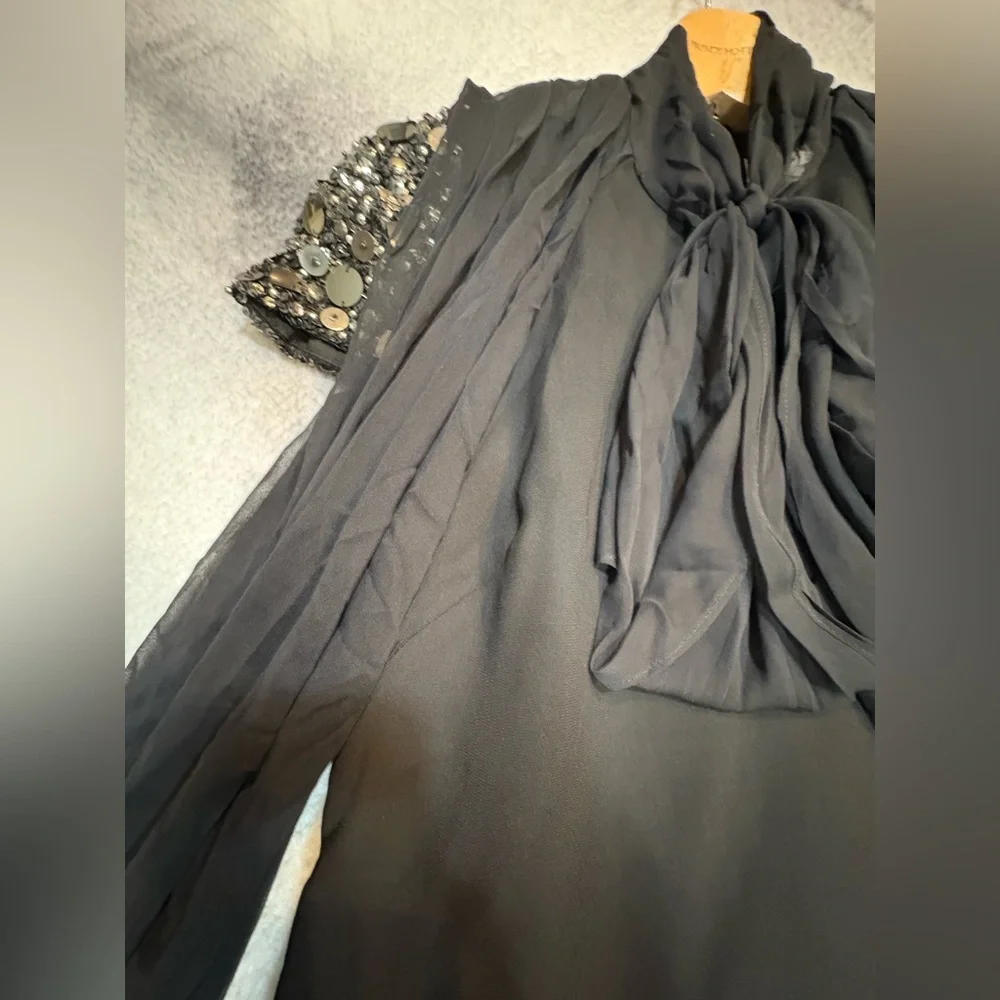 Badgley Mischka Black Crepe Chiffon Open Sleeve‎ Jeweled Bead Cuff Dress XS 0 2